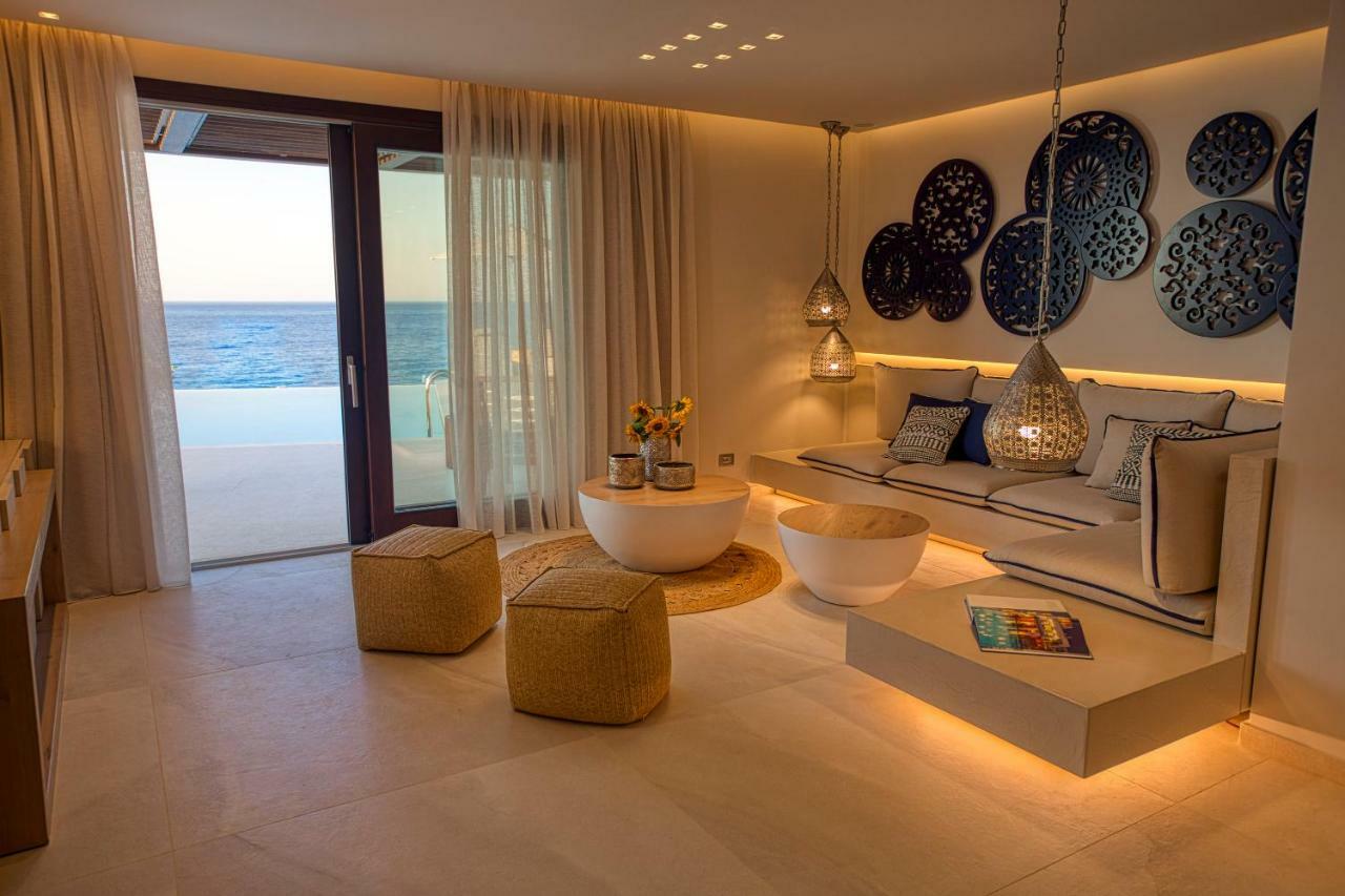 מוכלוס Yades Instyle Villas מראה חיצוני תמונה