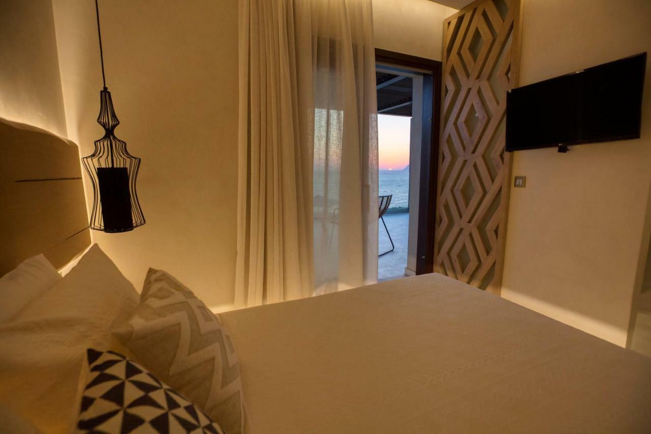 מוכלוס Yades Instyle Villas מראה חיצוני תמונה