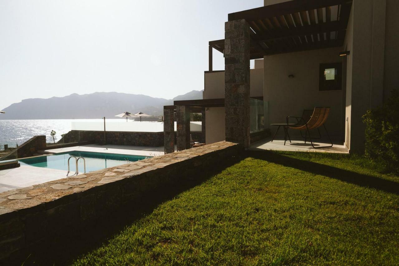 מוכלוס Yades Instyle Villas מראה חיצוני תמונה